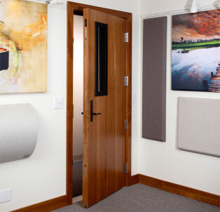 Studio 3D™ Soundproof Interior Doors