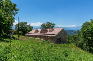 A window on the Langhe section