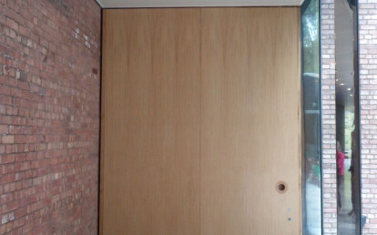 Clark Door Single Leaf Fire Rated Pivot Door with Veneer