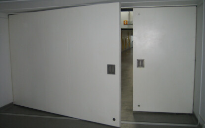 Clark Door Double Leaf Pivot Door