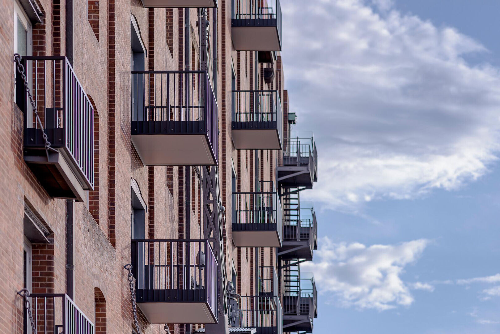 https://archello.com/story/85511/attachments/photos-videos/6 photo_credit Ben Guthrie