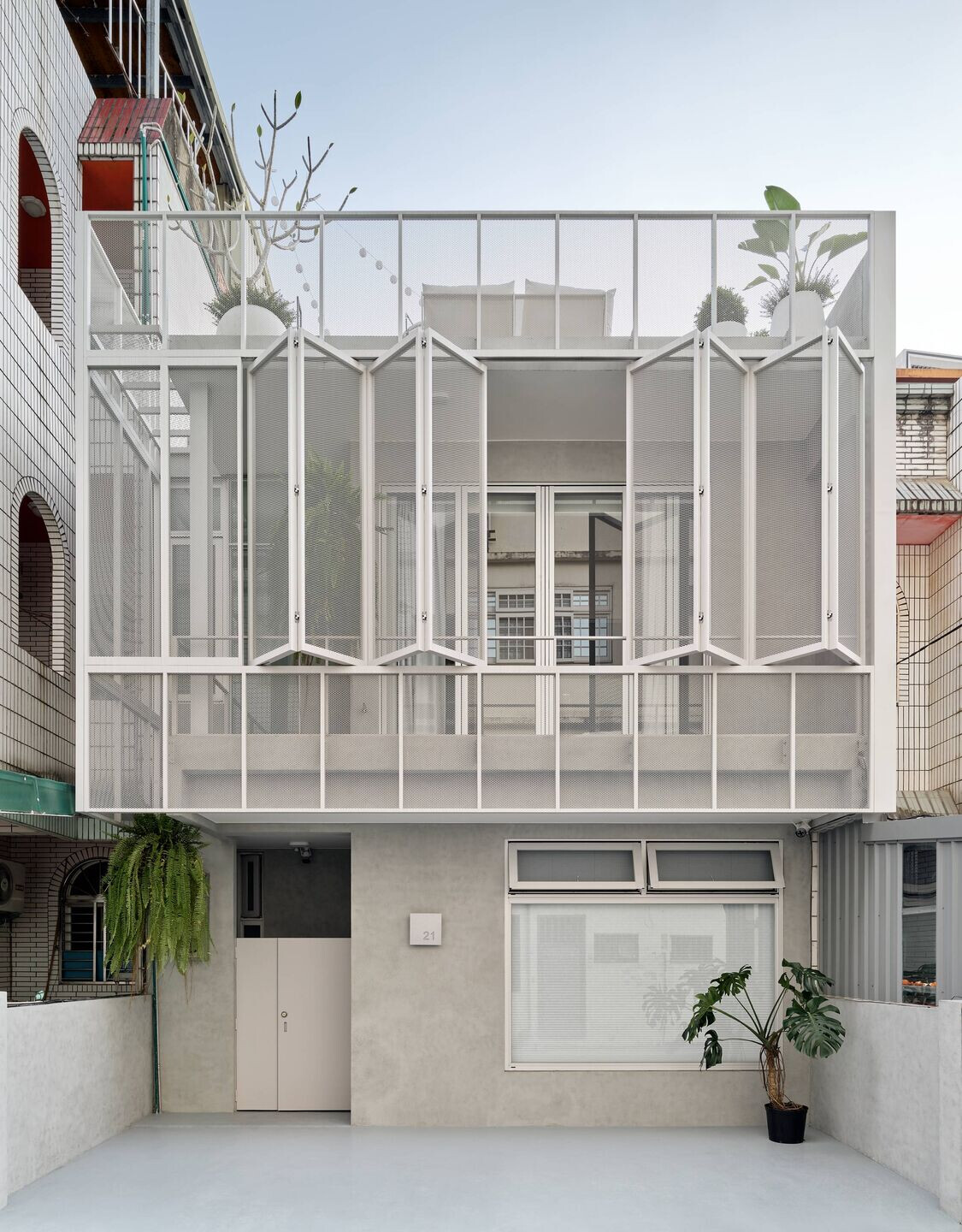 https://archello.com/story/85783/attachments/photos-videos/3 photo_credit Millspace&Workpaperpress