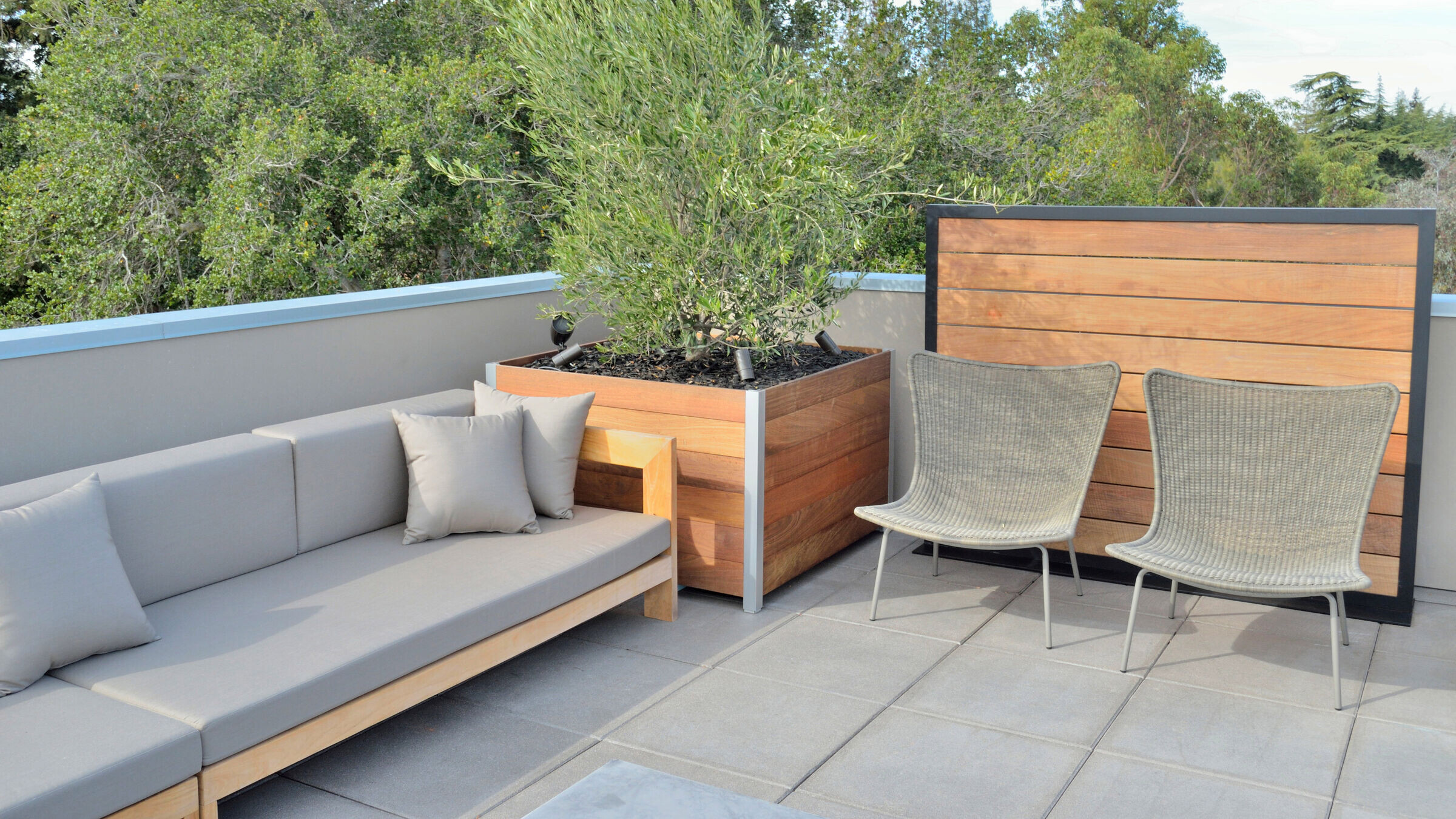 Mariner Commercial Large Wood Roof Deck Planter