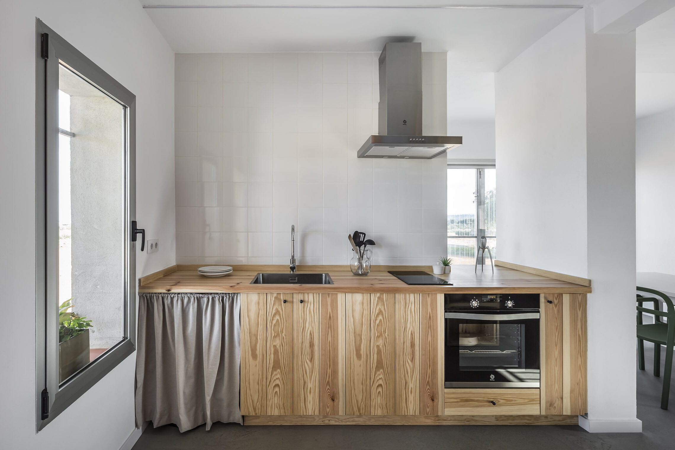 https://archello.com/story/86234/attachments/photos-videos/10 photo_credit German Cabo