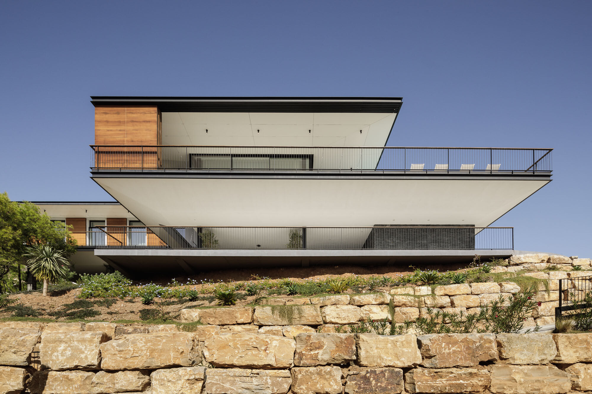 https://archello.com/story/86751/attachments/photos-videos/4 photo_credit Fernando Alda