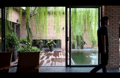 Greenery Curtain House