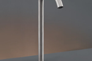 MIL70 - Deck mounted swivelling spout H. 280 mm with undertop optional fixing