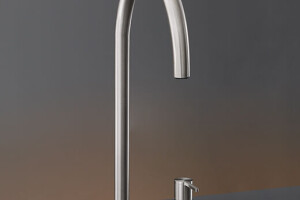 INV46 - Two-hole mixer with swivelling spout and pull-out hand shower H. 460 mm