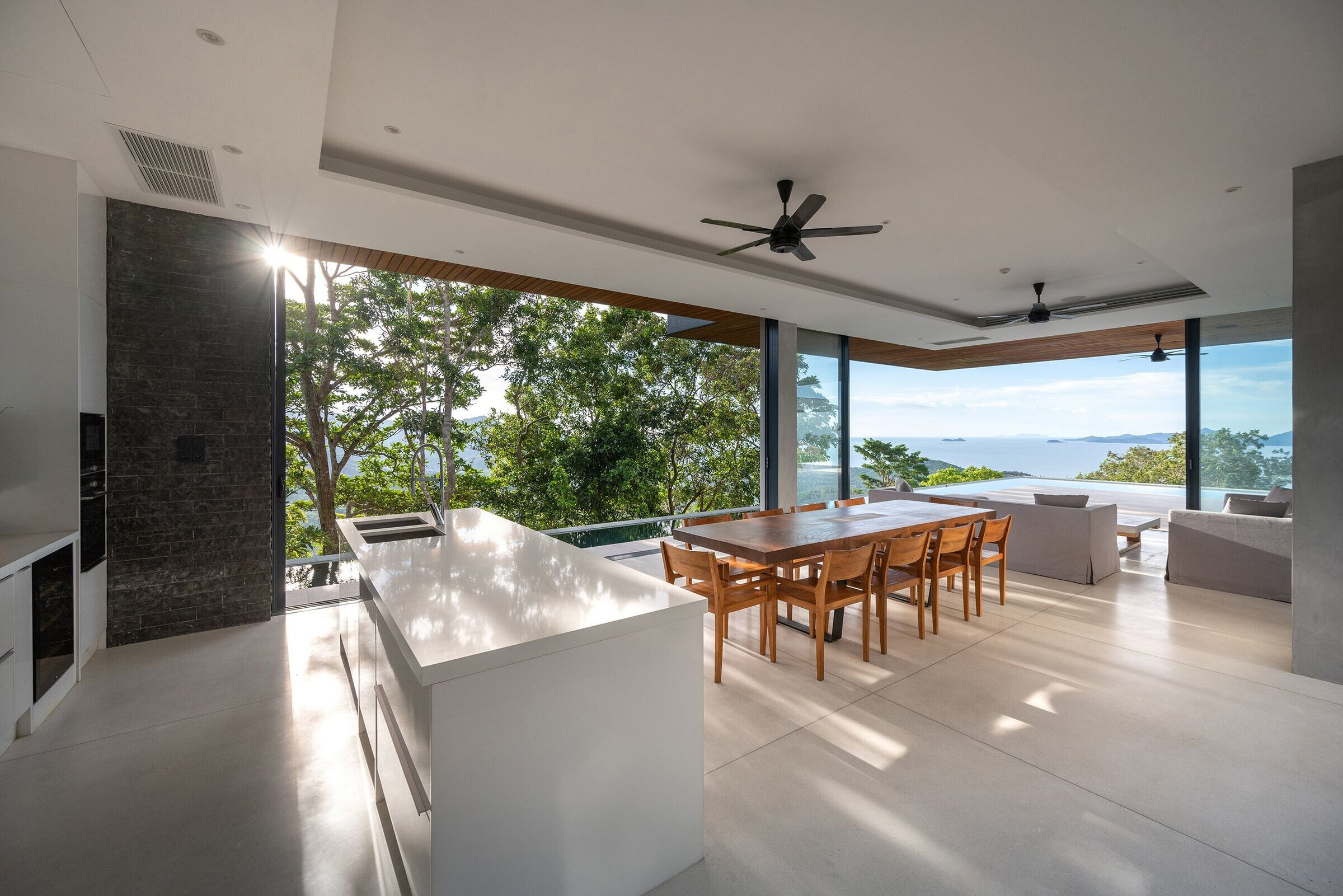 https://archello.com/story/87767/attachments/photos-videos/48 photo_credit Rungkit Charoenwat