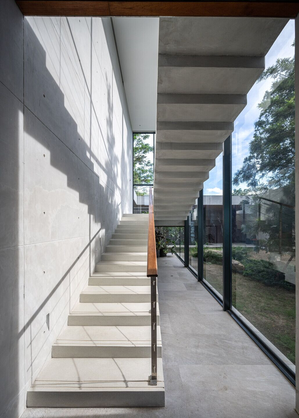 https://archello.com/story/87767/attachments/photos-videos/69 photo_credit Rungkit Charoenwat