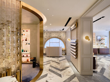 high end luxury store design