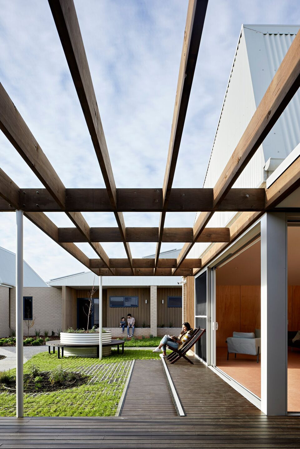 https://archello.com/story/88725/attachments/photos-videos/13 photo_credit ©Tatjana Plitt