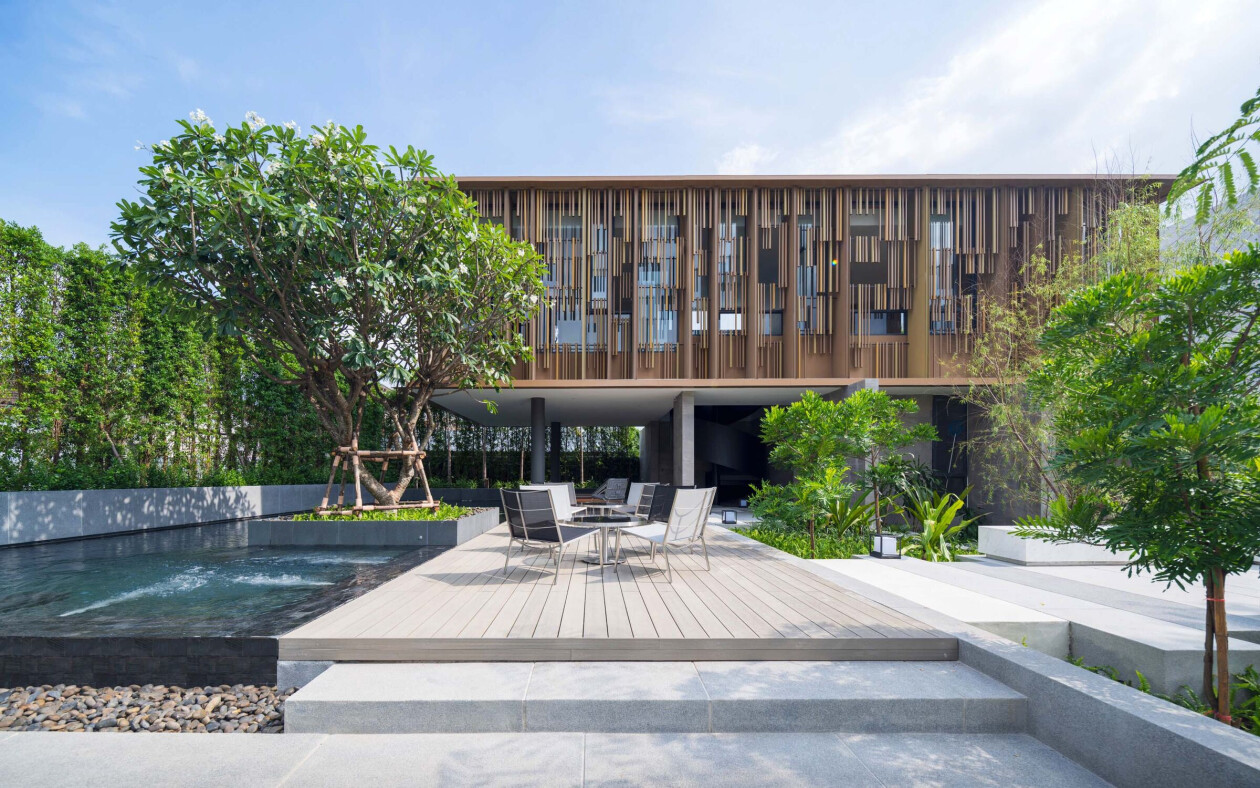Baan Puripuri : Courtyard - Pattanakarn