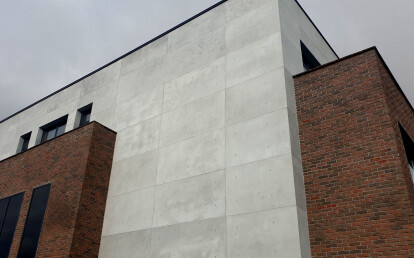 Business Center Facade Cladding with CRETOX Concrete Panel
