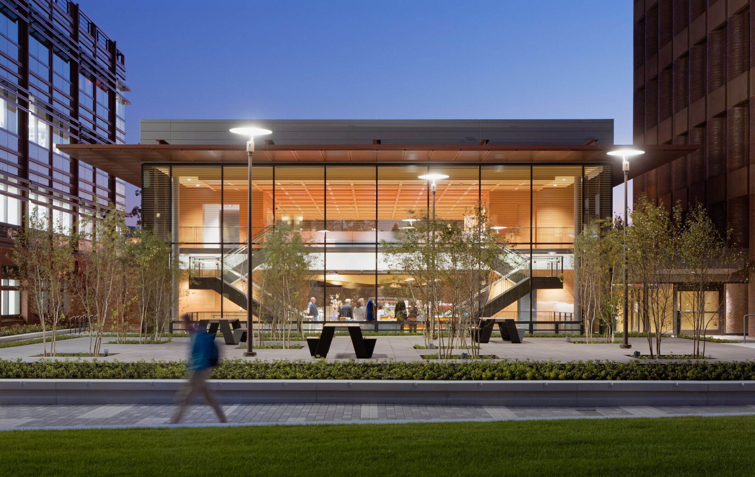 https://archello.com/story/89263/attachments/photos-videos/6 photo_credit Jeff Goldberg/ESTO
