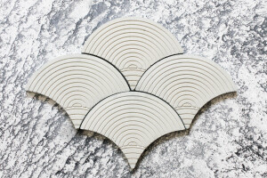 SCALLOP TILE