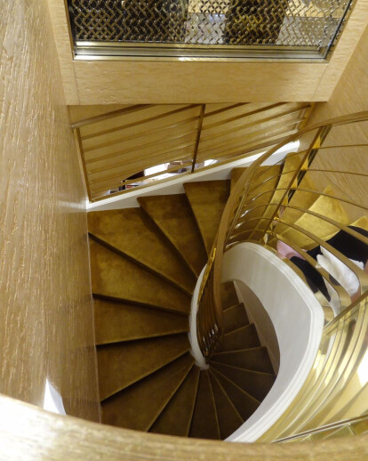 BRASS STAIRCASE for luxury boutique