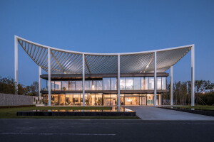 Powerhouse Company complete a soaring canopy for the Paper Roof Reception Centre