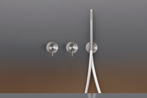 GAS25 - Wall mounted 2 mixers set for bathtub/shower with cylindrical hand shower Ø 18 mm. Not colored handle