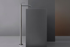 INV08 - Free-standing mixer for washbasin H. 1100 mm with swivelling spout for gush flow, opening in cold water