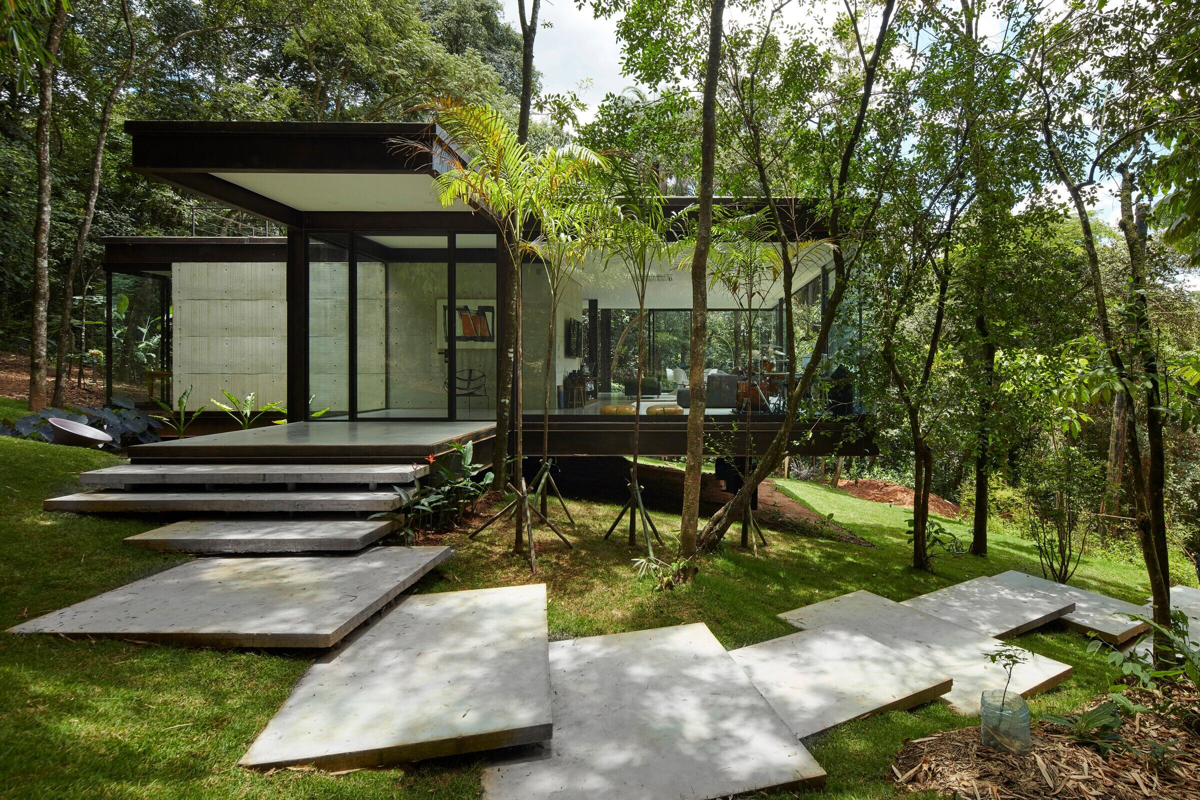 https://archello.com/story/91330/attachments/photos-videos/3 photo_credit Jomar Bragança