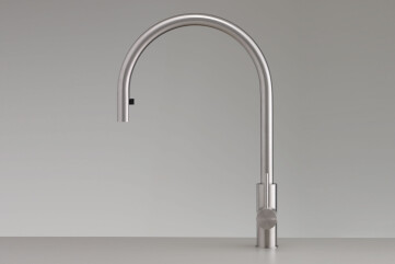 MIL201 - Deck mounted mixer with swivelling spout H. 460 mm and pull-out hand shower MIL201 - Deck mounted mixer with swivelling spout H. 460 mm and pull-out hand shower