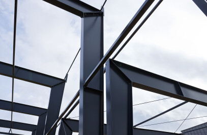 Steel structure