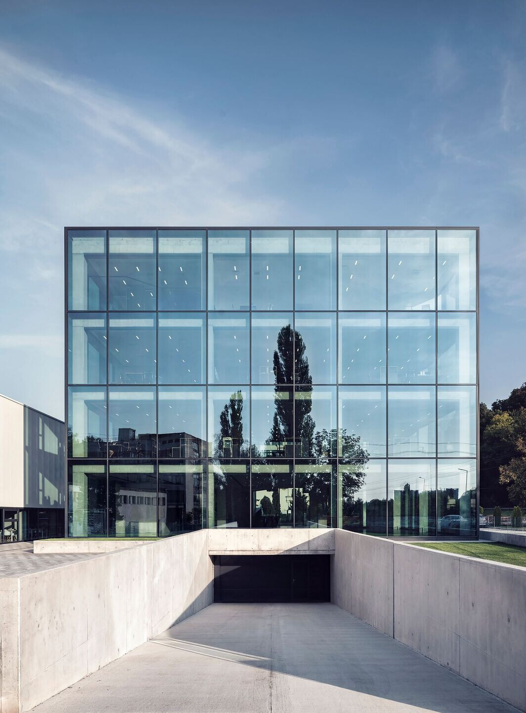 https://archello.com/story/91754/attachments/photos-videos/2 photo_credit Assen Emilov