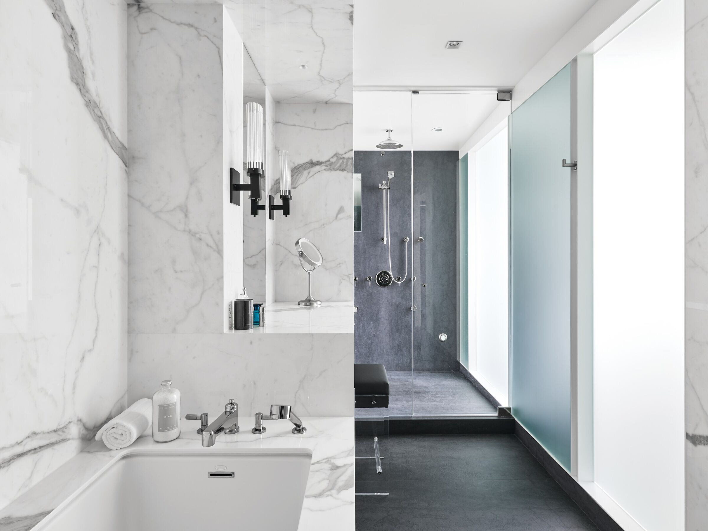 https://archello.com/story/91750/attachments/photos-videos/19 photo_credit Doublespace Photography Inc.