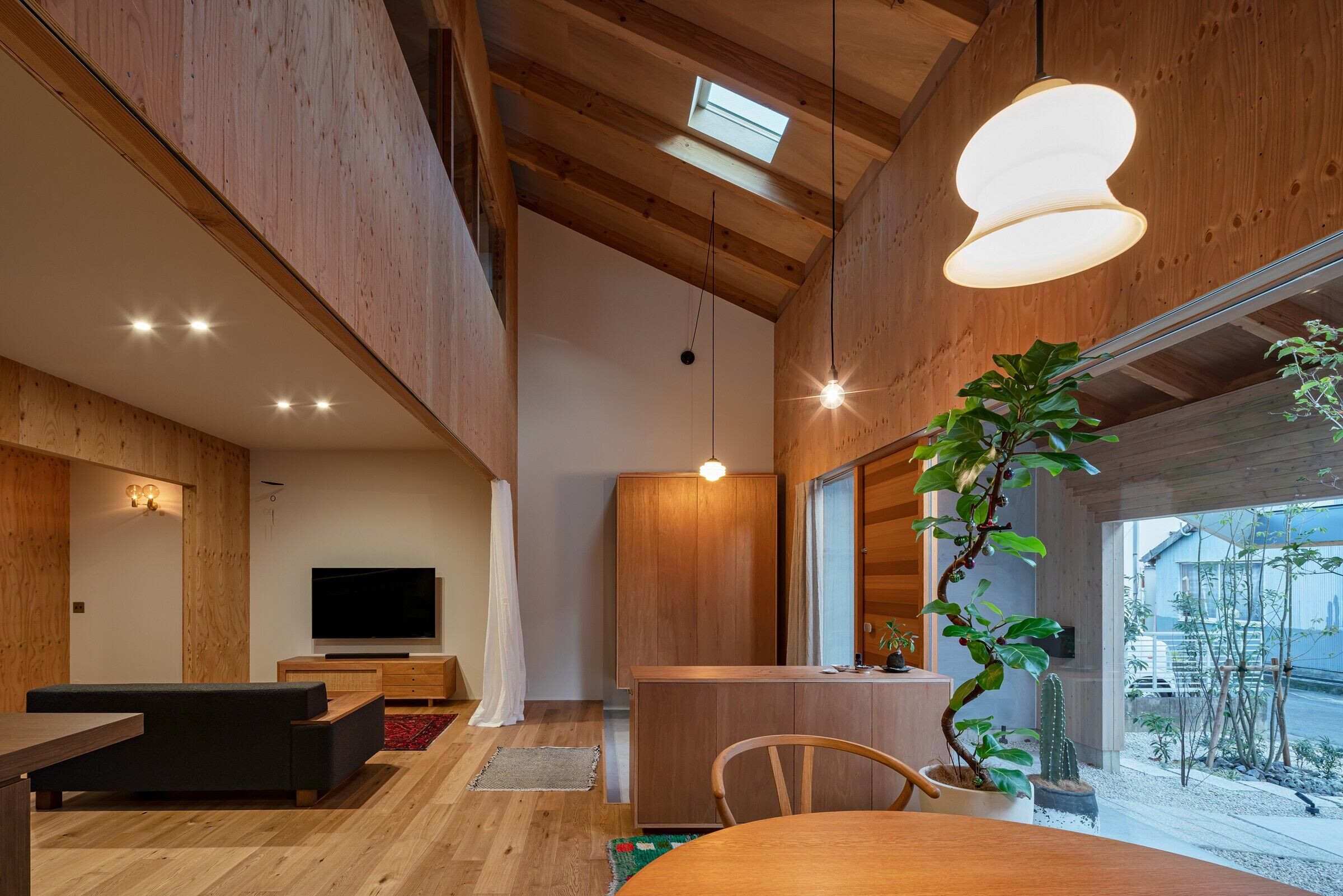 https://archello.com/story/92035/attachments/photos-videos/16 photo_credit Takashi Uemura