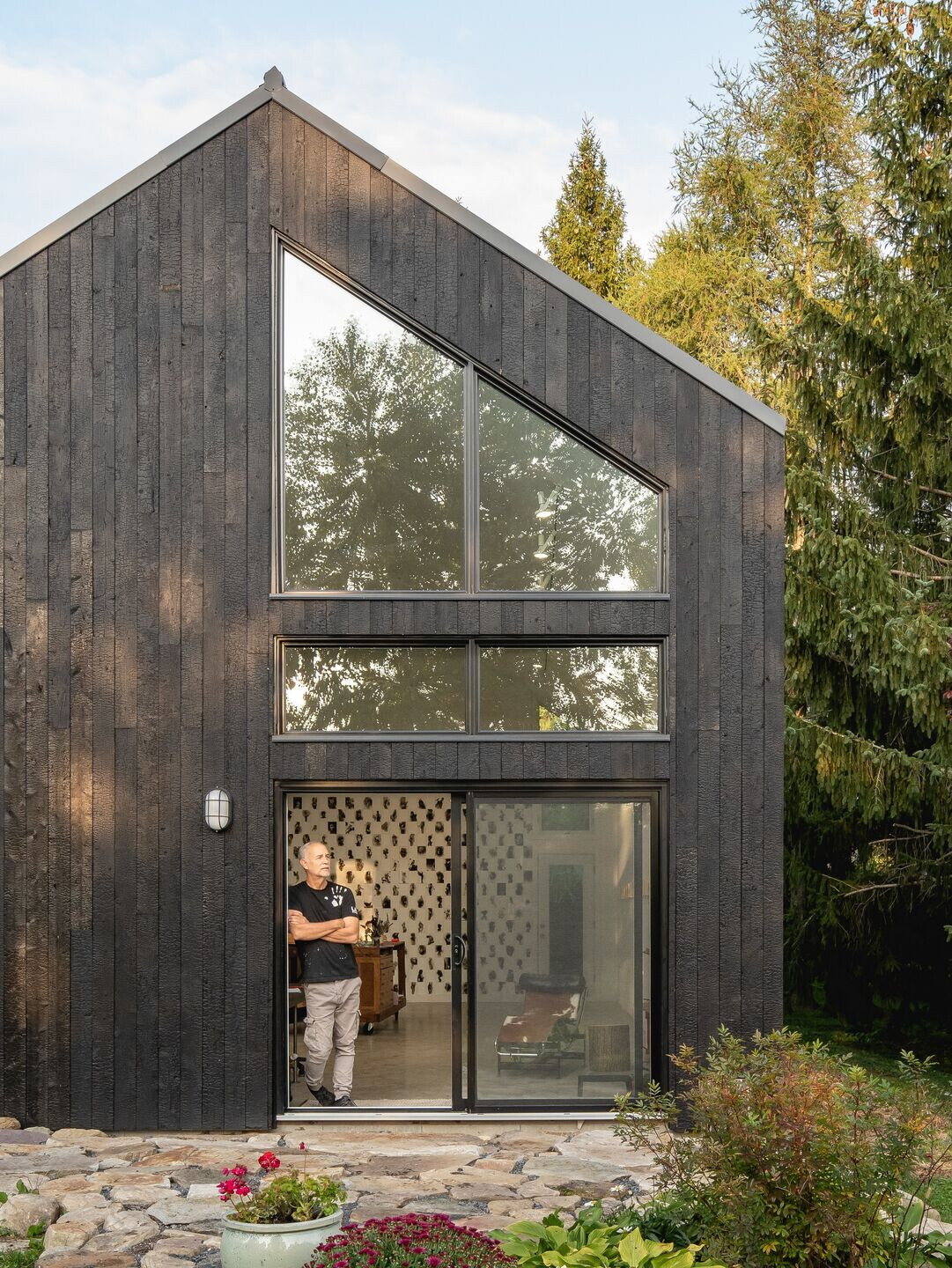 https://archello.com/story/92110/attachments/photos-videos/7 photo_credit Raphaël Thibodeau