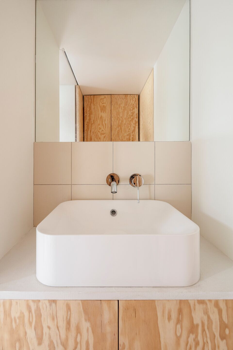 https://archello.com/story/92123/attachments/photos-videos/14 photo_credit Tim Van de Velde