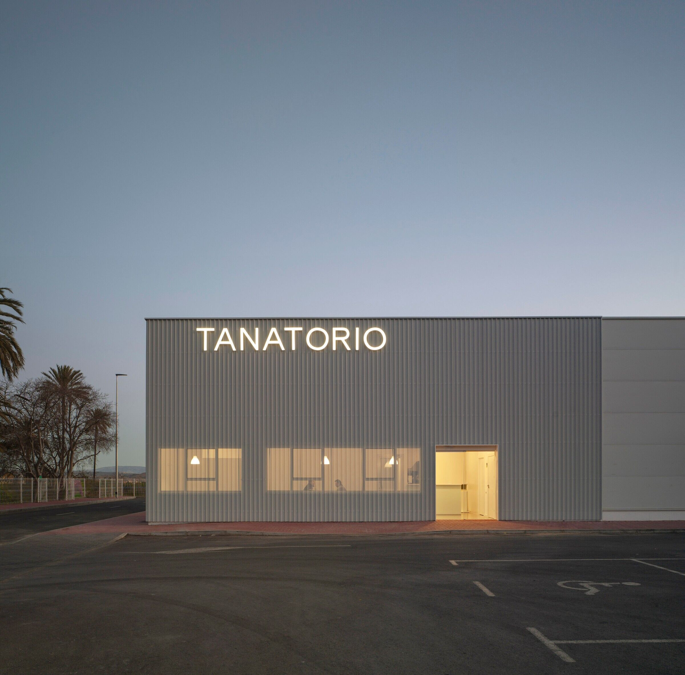 https://archello.com/story/92387/attachments/photos-videos/6 photo_credit David Frutos Fotografía de Arquitectura
