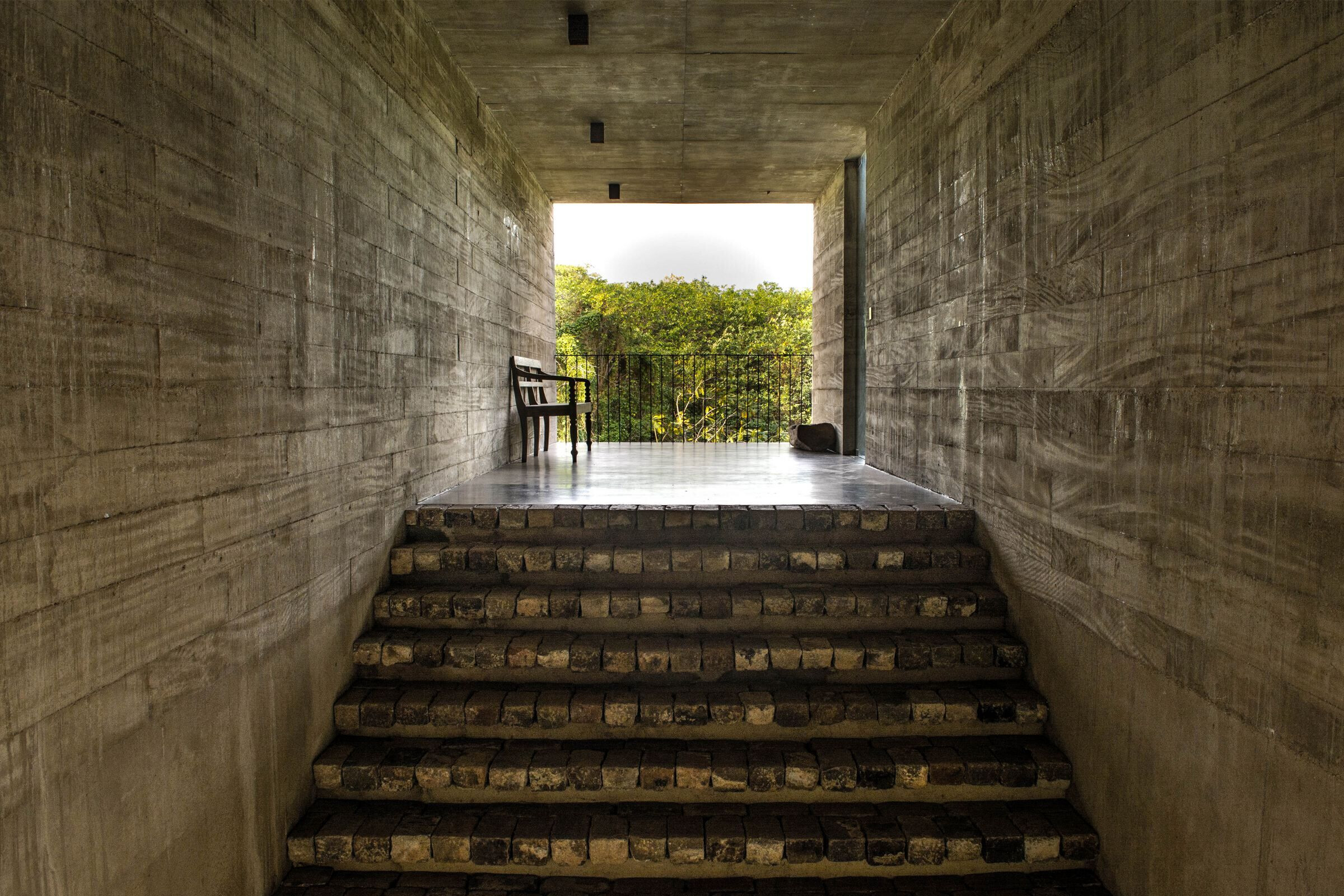 https://archello.com/story/92379/attachments/photos-videos/5 photo_credit Mahesh Mendis