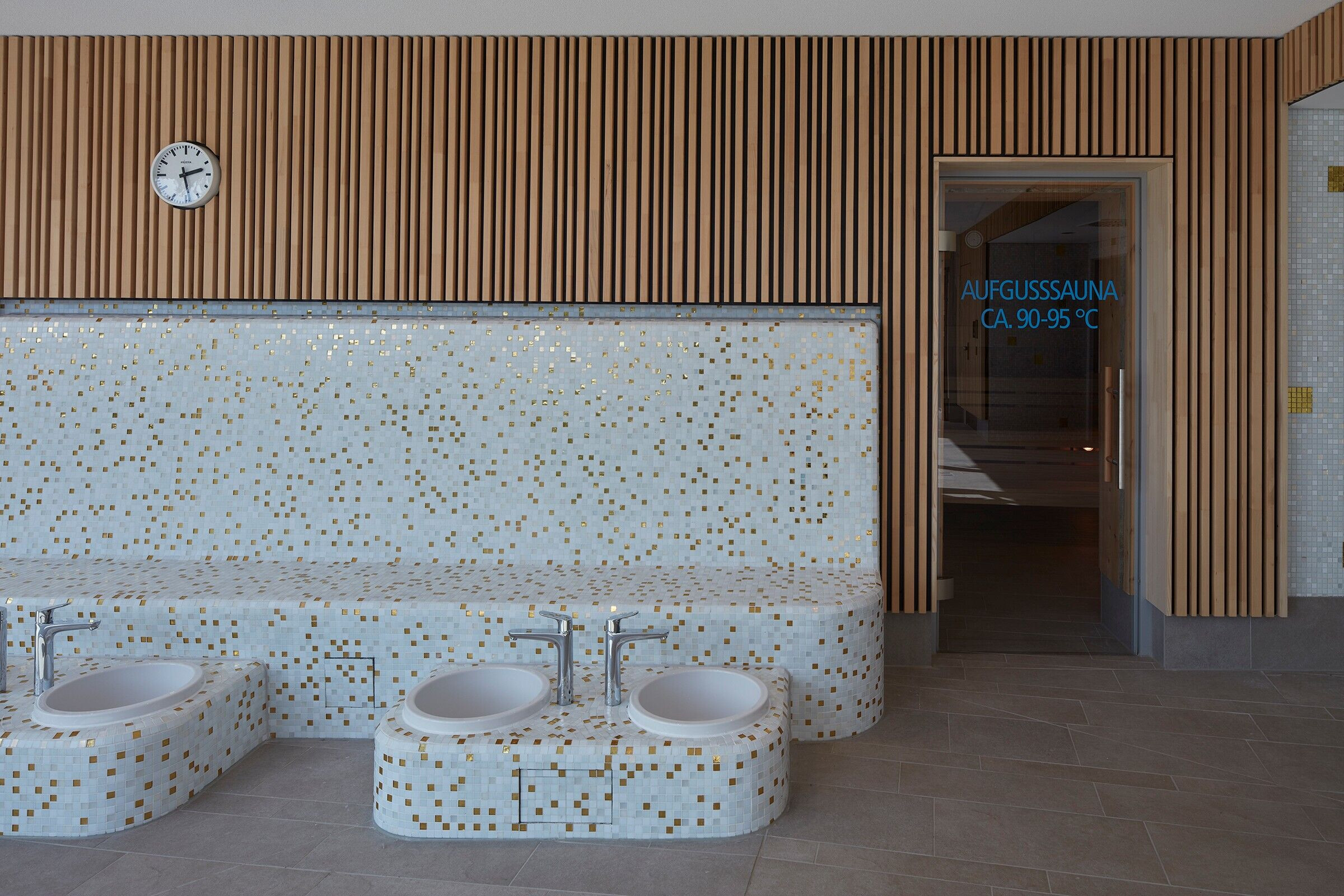https://archello.com/story/92774/attachments/photos-videos/34 photo_credit © Uwe Ditz