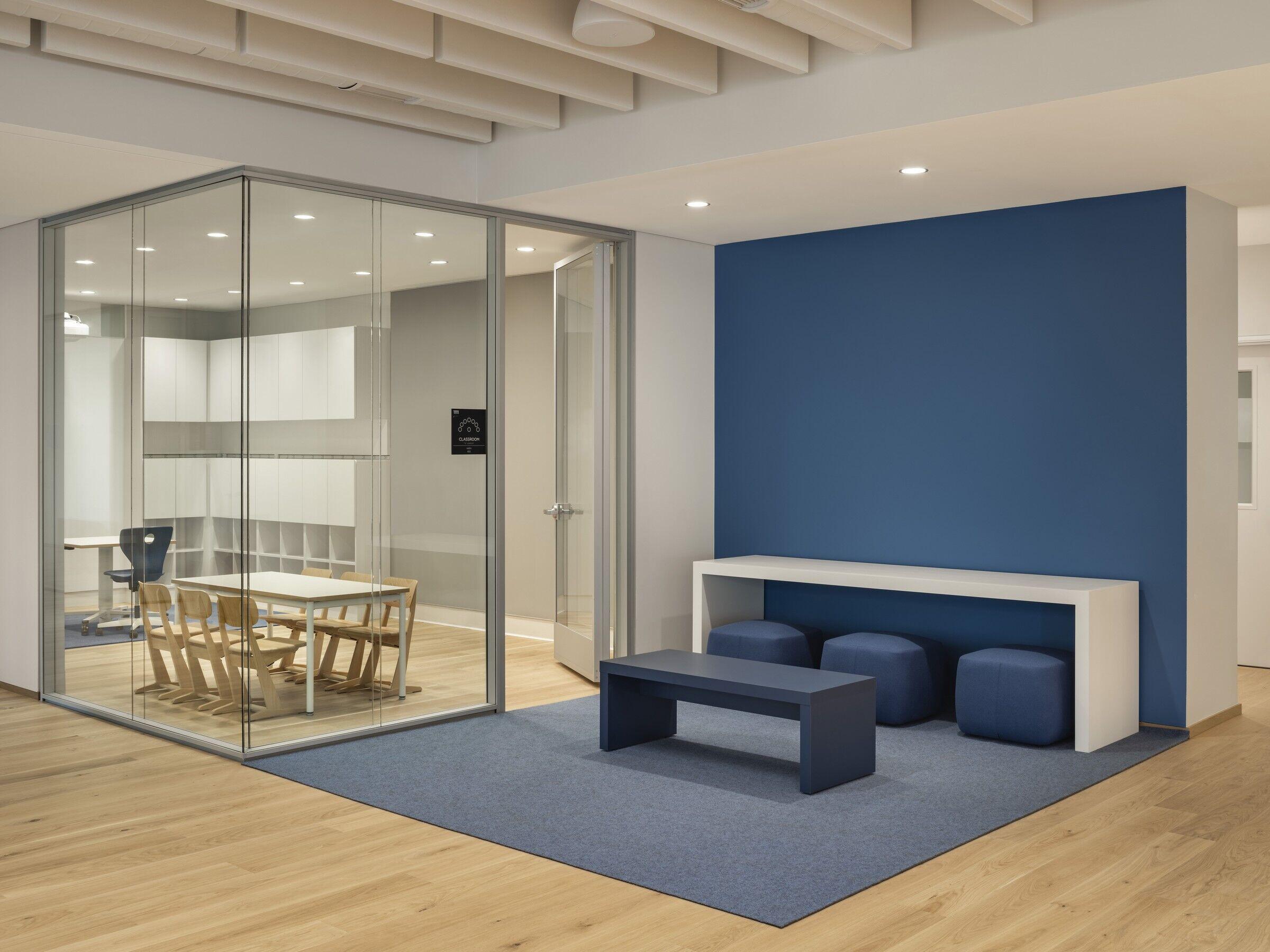 https://archello.com/story/92781/attachments/photos-videos/8 photo_credit Blake Marvin