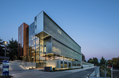 University of Washington Life Sciences Building