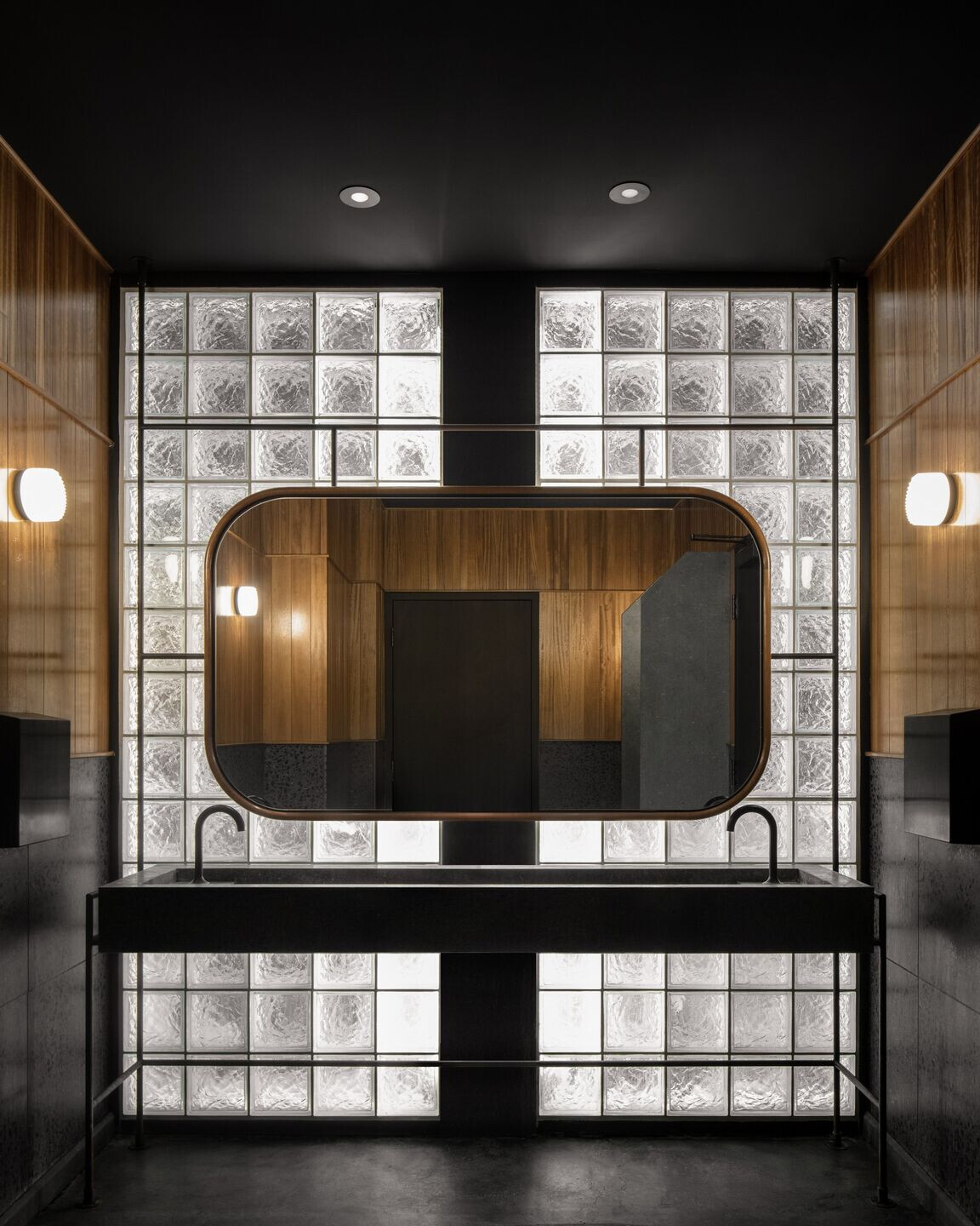 https://archello.com/story/94216/attachments/photos-videos/10 photo_credit James Florio