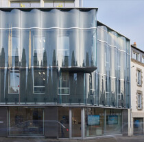 Agency GIBOIRE Morbihan Heavy glass facade