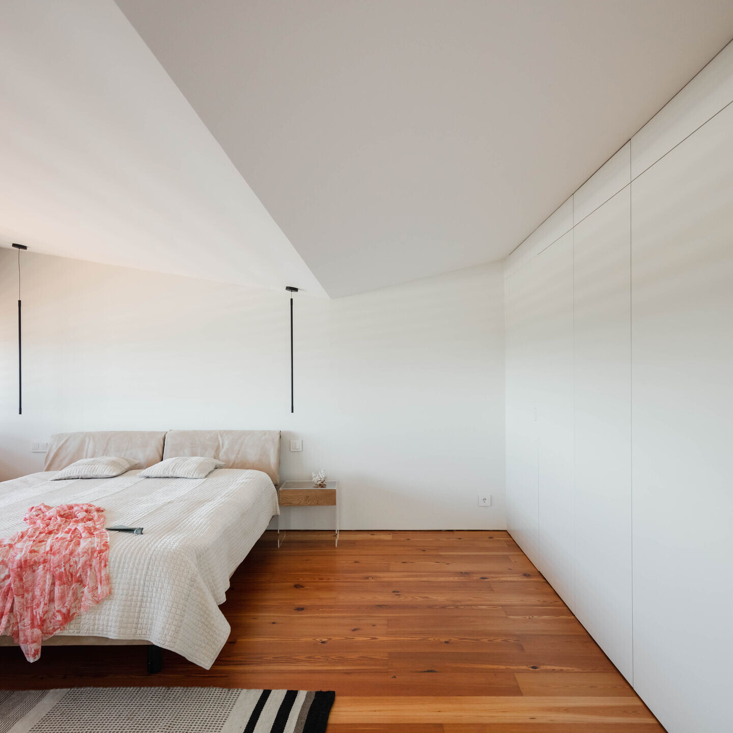https://archello.com/story/94526/attachments/photos-videos/35 photo_credit João Morgado