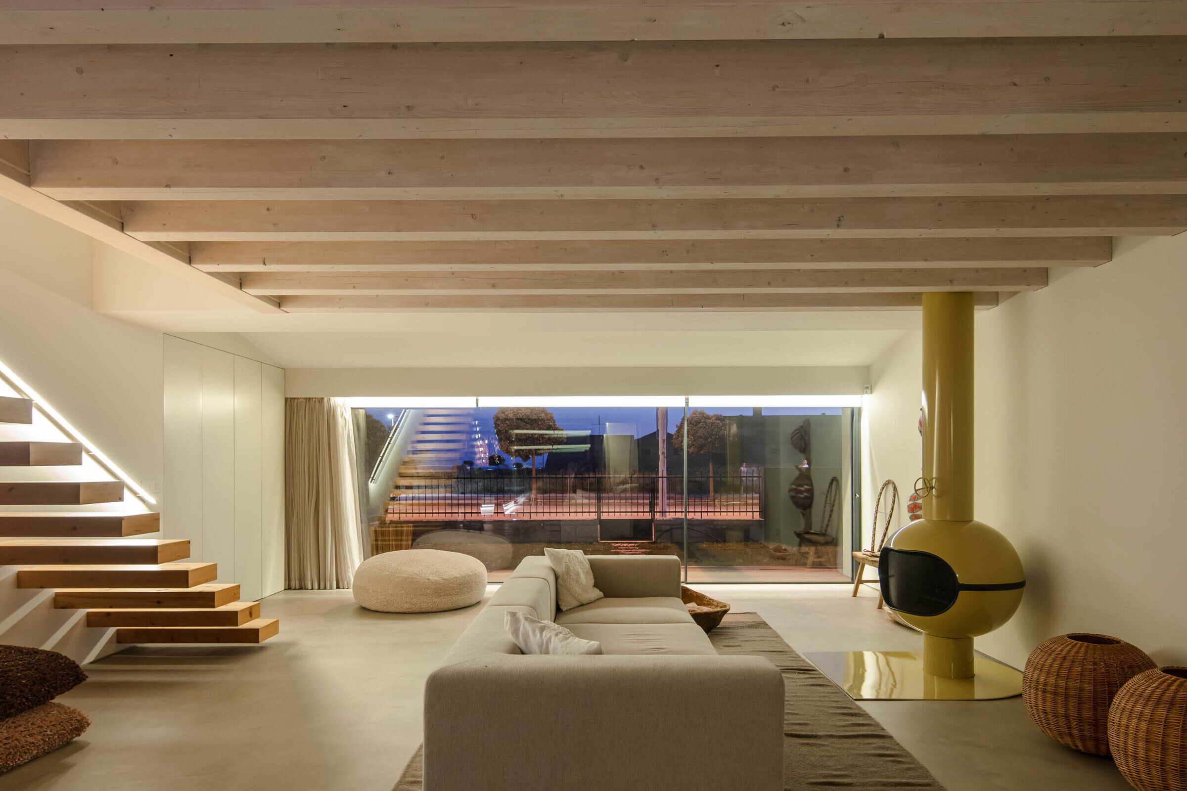 https://archello.com/story/94526/attachments/photos-videos/7 photo_credit João Morgado