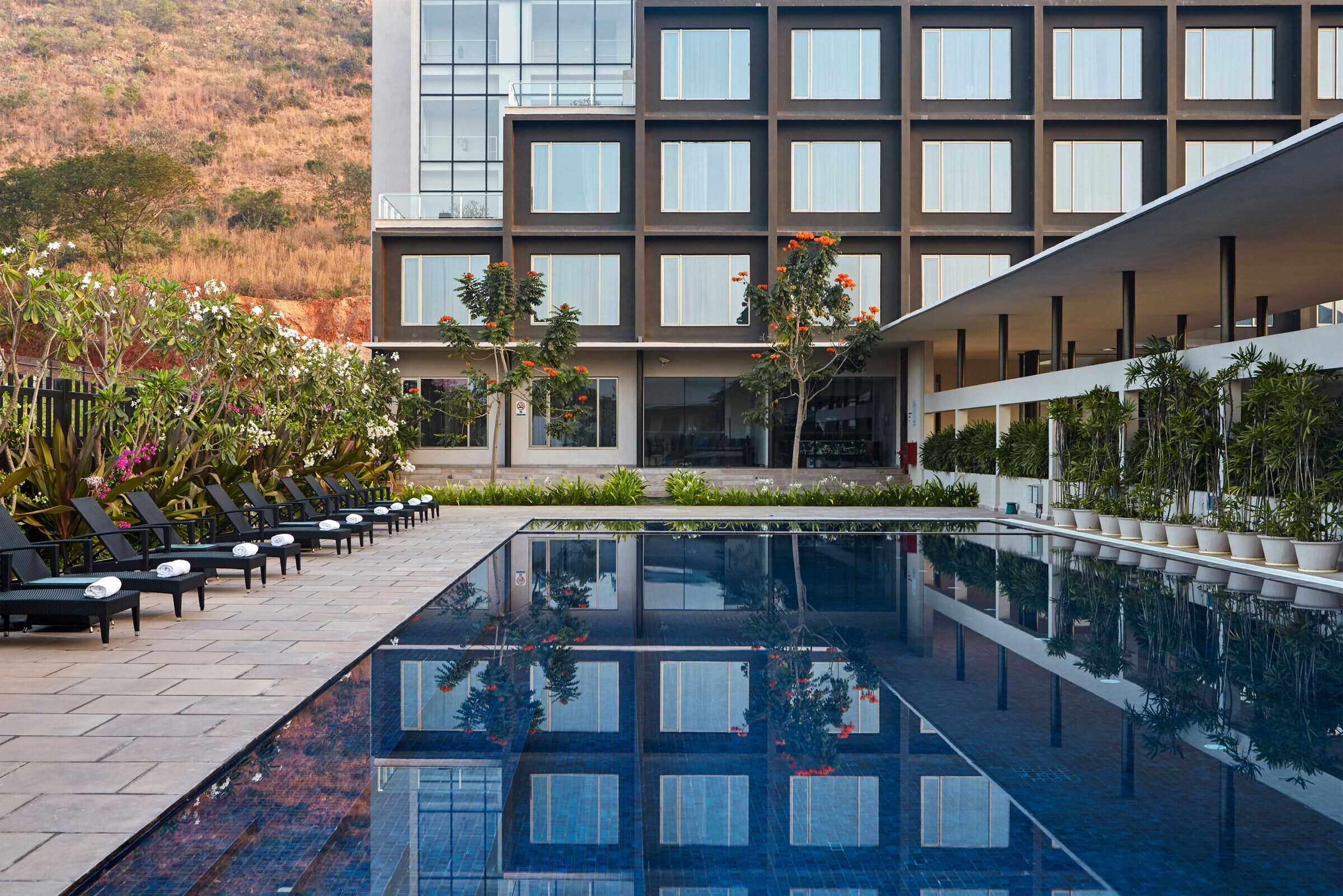 https://archello.com/story/95277/attachments/photos-videos/21 photo_credit Rajesh Vora