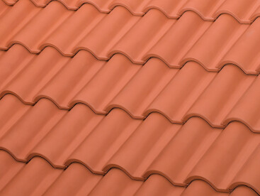 TB-12 ceramic roof tile | Red