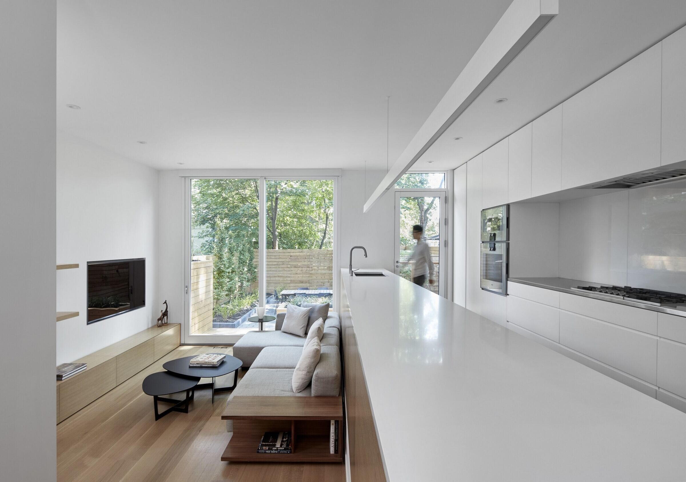 https://archello.com/story/96111/attachments/photos-videos/11 photo_credit Shai Gil