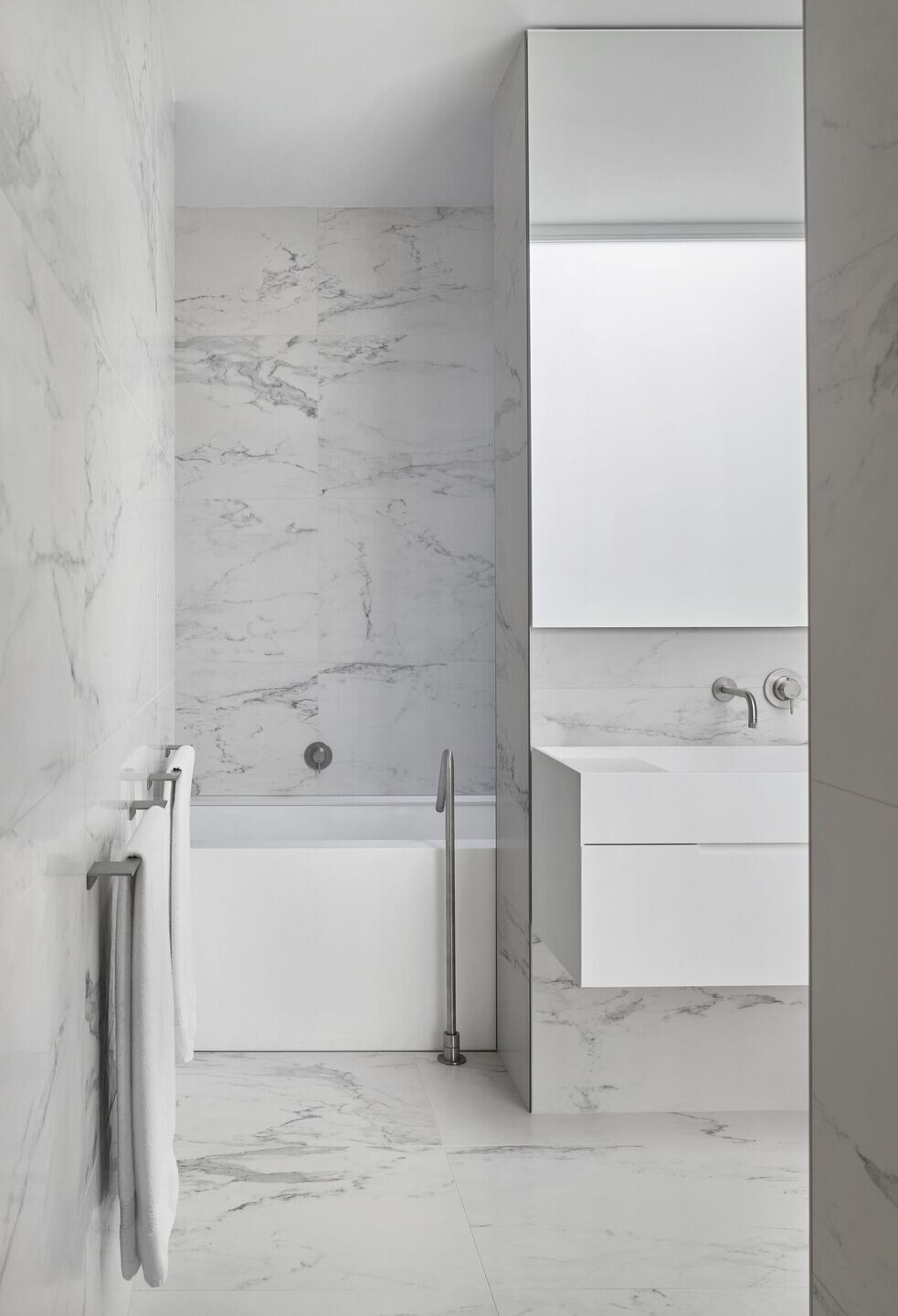 https://archello.com/story/96111/attachments/photos-videos/19 photo_credit Shai Gil