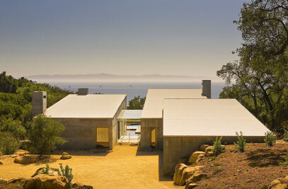 Toro Canyon Residence