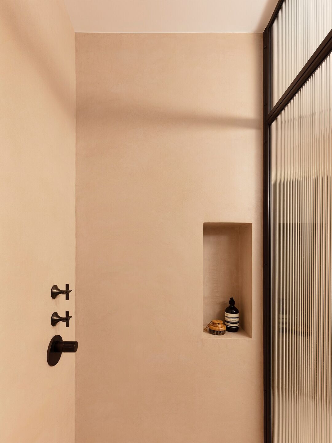 https://archello.com/story/96537/attachments/photos-videos/28 photo_credit Ollie Hammick