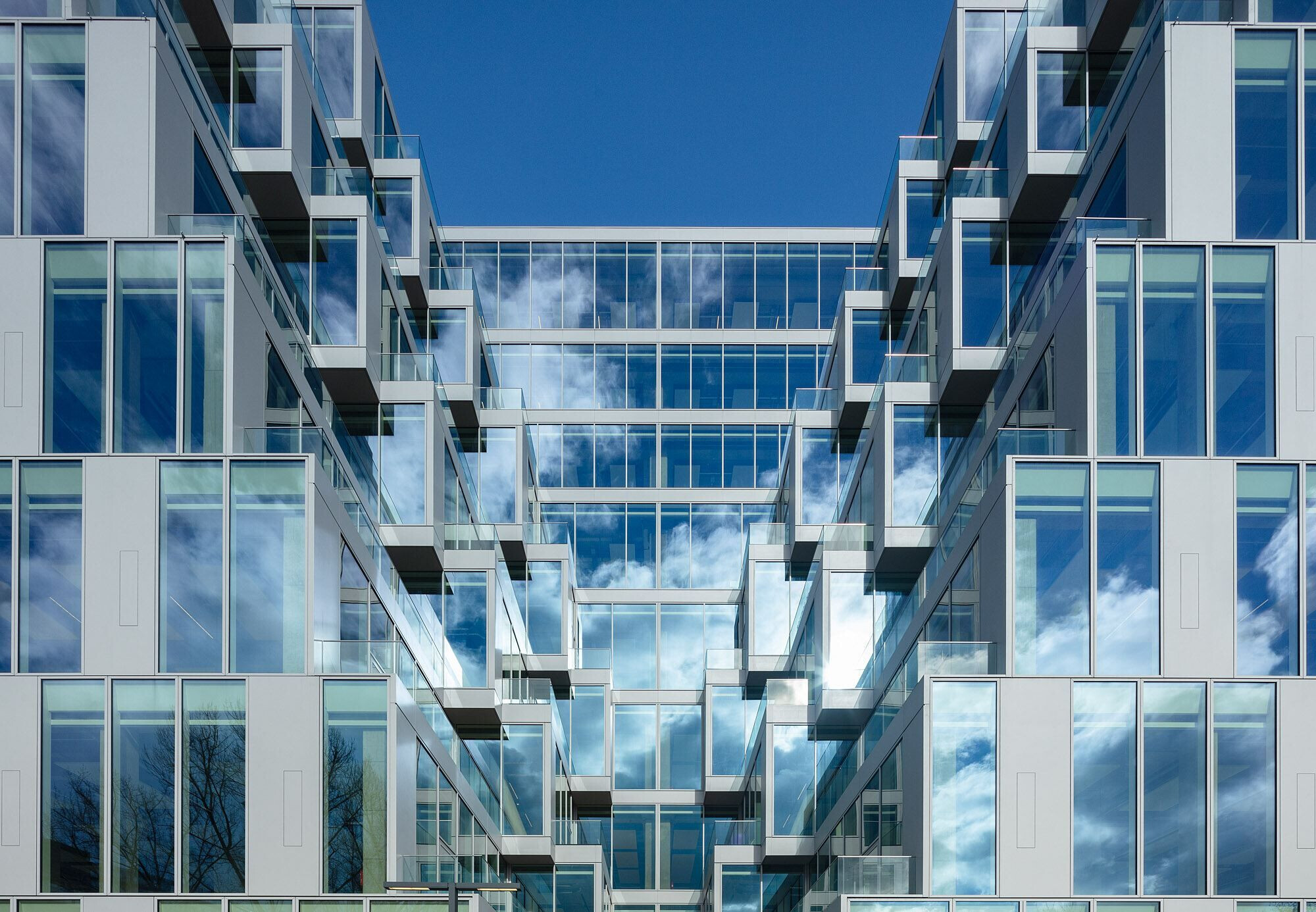 https://archello.com/story/96567/attachments/photos-videos/9 photo_credit HG Esch