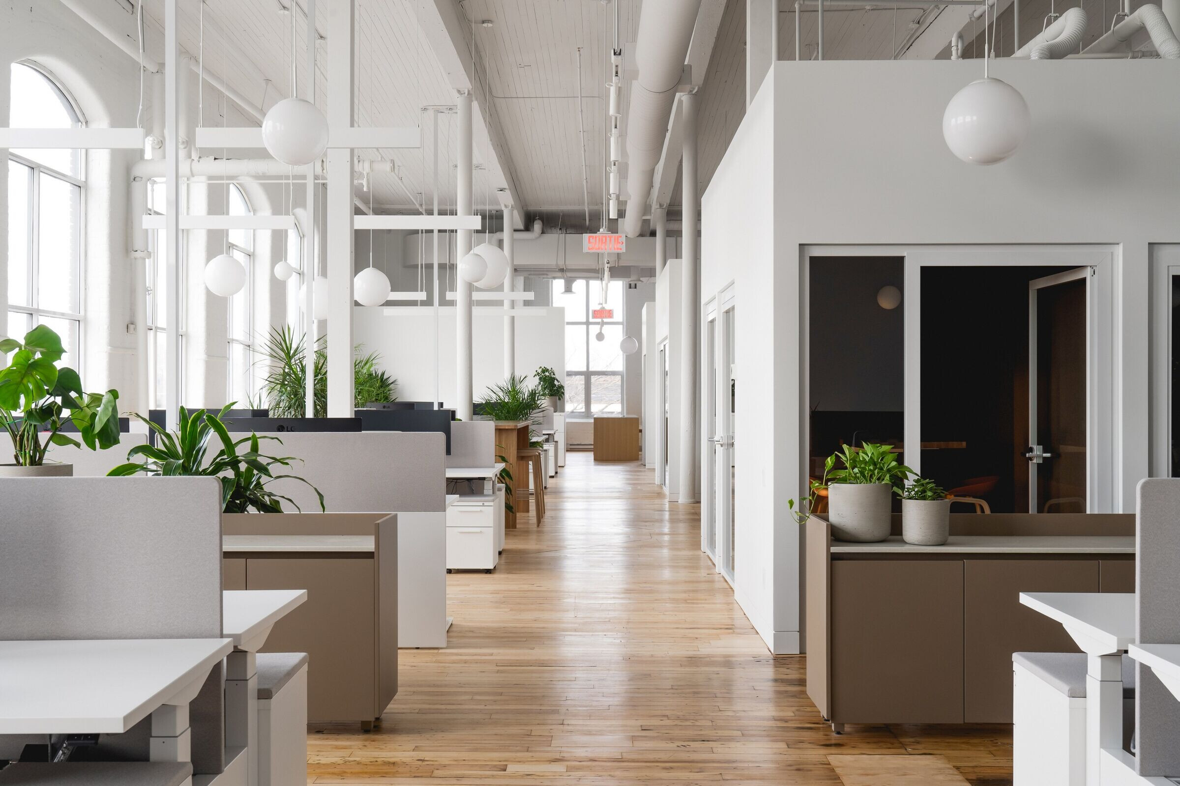 https://archello.com/story/96544/attachments/photos-videos/4 photo_credit Raphaël Thibodeau
