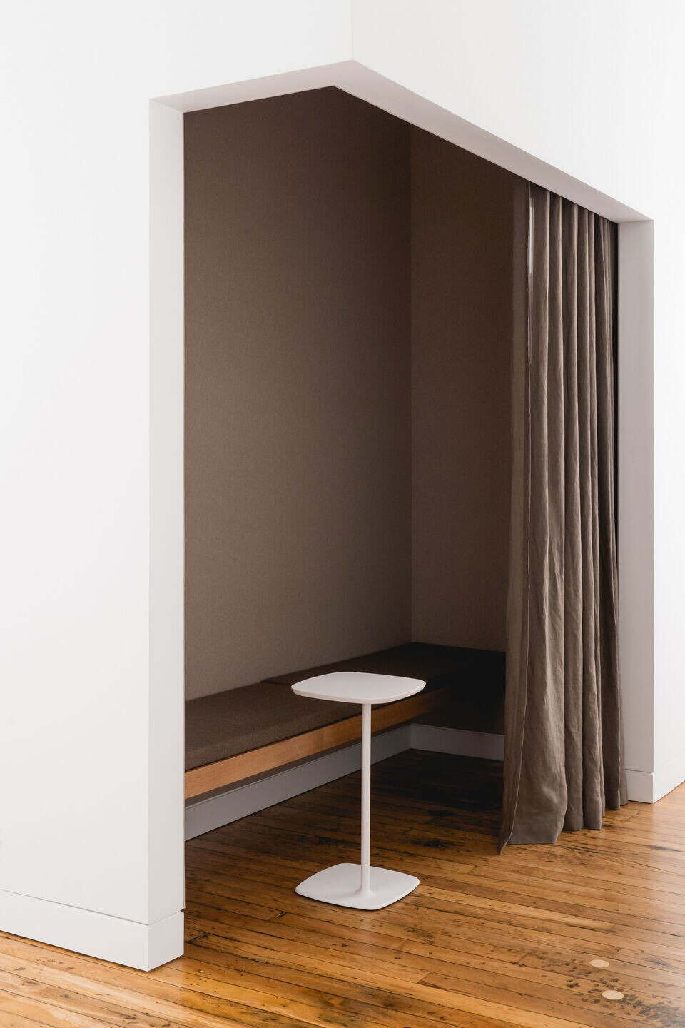 https://archello.com/story/96544/attachments/photos-videos/19 photo_credit Raphaël Thibodeau